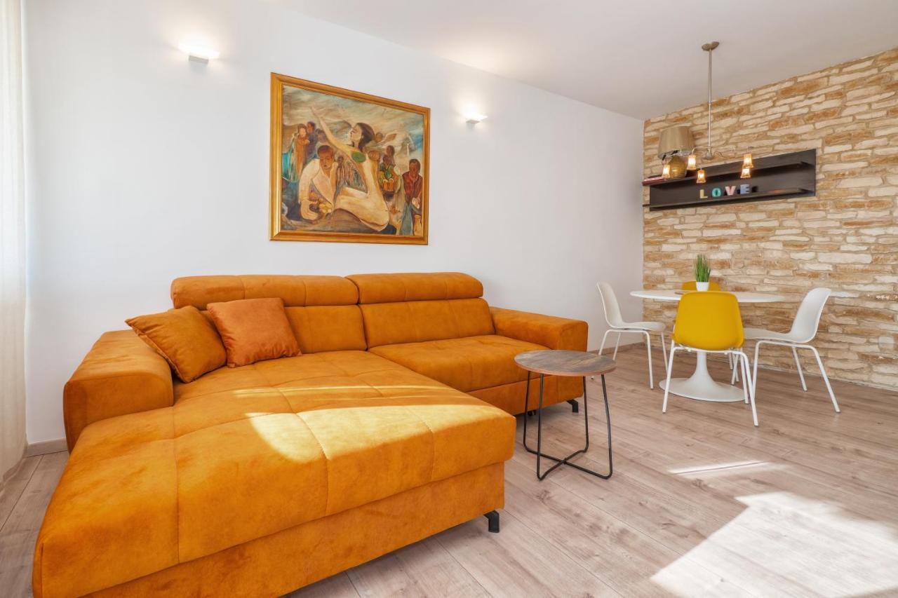 3-Bedroom Sea View Apartment - Balcony, Elevator - Spinut, Split スプリト エクステリア 写真