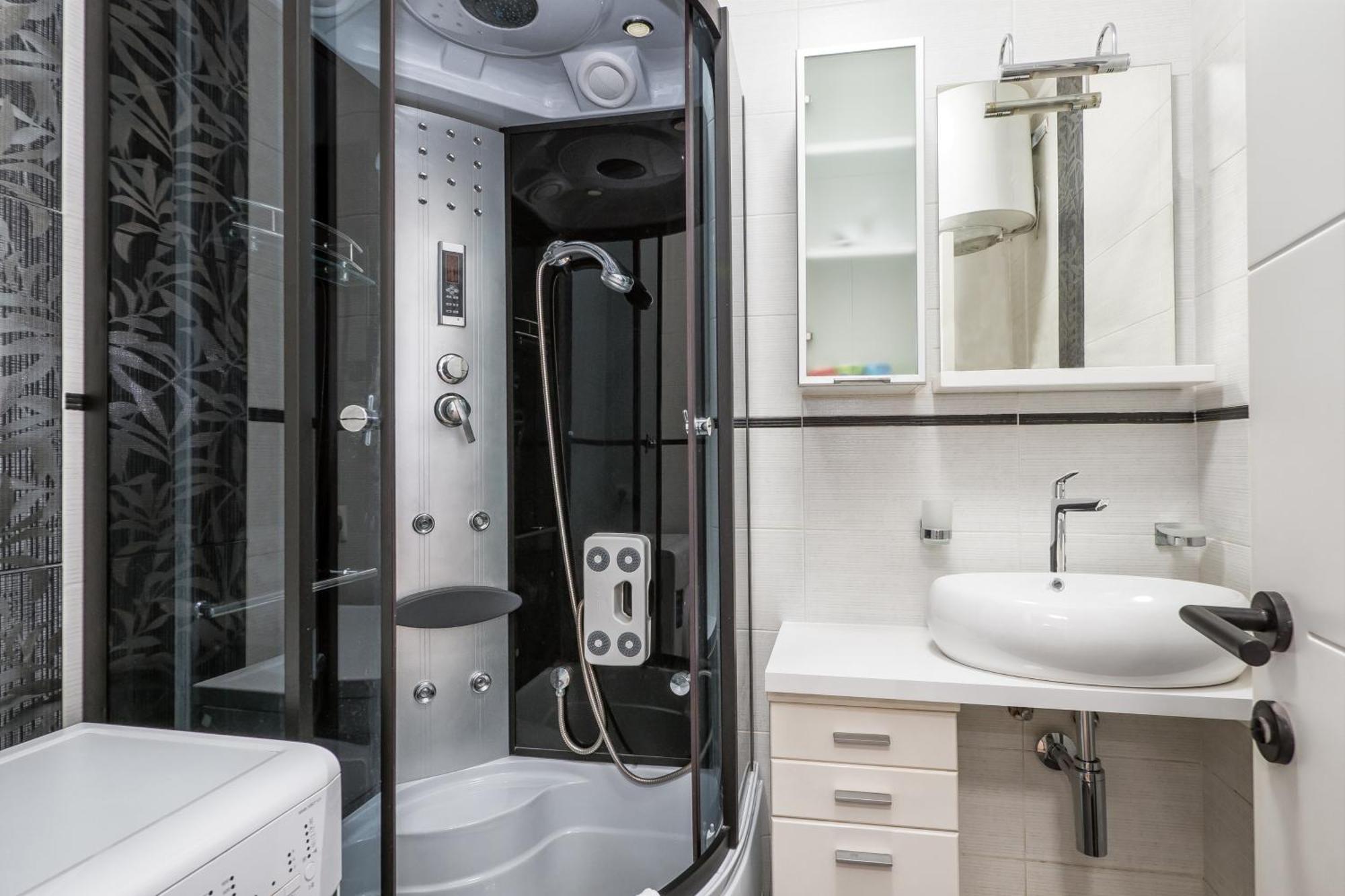 3-Bedroom Sea View Apartment - Balcony, Elevator - Spinut, Split スプリト エクステリア 写真